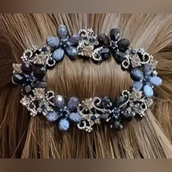 HAIR Barrette Elegant Vintage Rhinestone Flower Open Barrette Black and Blue - Picture 4 of 5